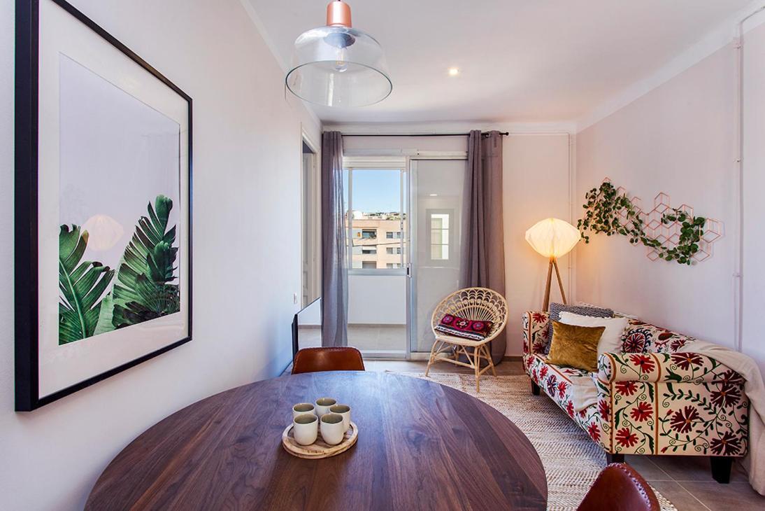 Stay U-Nique Apartments Fira Bcn L'Hospitalet de Llobregat Phòng bức ảnh