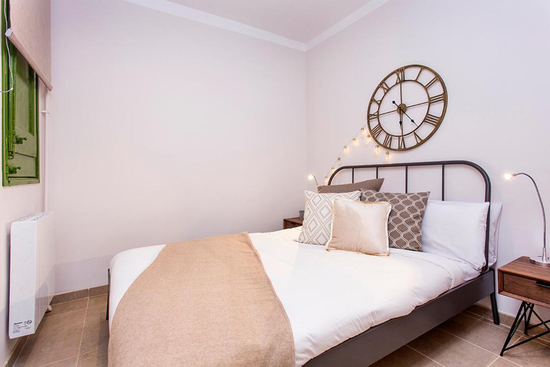 Stay U-Nique Apartments Fira Bcn L'Hospitalet de Llobregat Ngoại thất bức ảnh