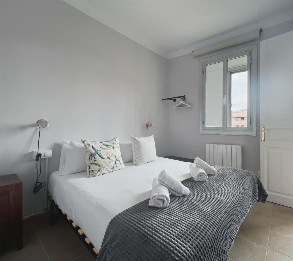 Stay U-Nique Apartments Fira Bcn L'Hospitalet de Llobregat Ngoại thất bức ảnh