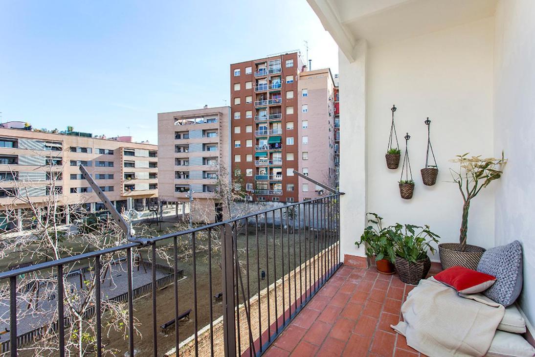 Stay U-Nique Apartments Fira Bcn L'Hospitalet de Llobregat Phòng bức ảnh