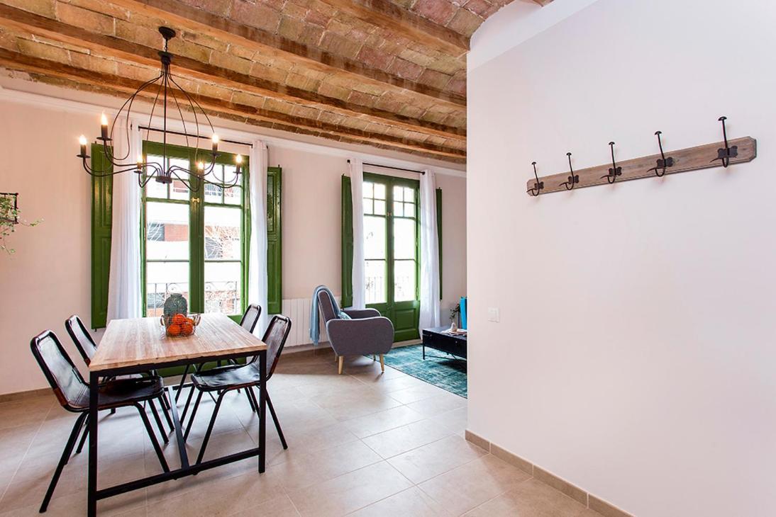 Stay U-Nique Apartments Fira Bcn L'Hospitalet de Llobregat Phòng bức ảnh